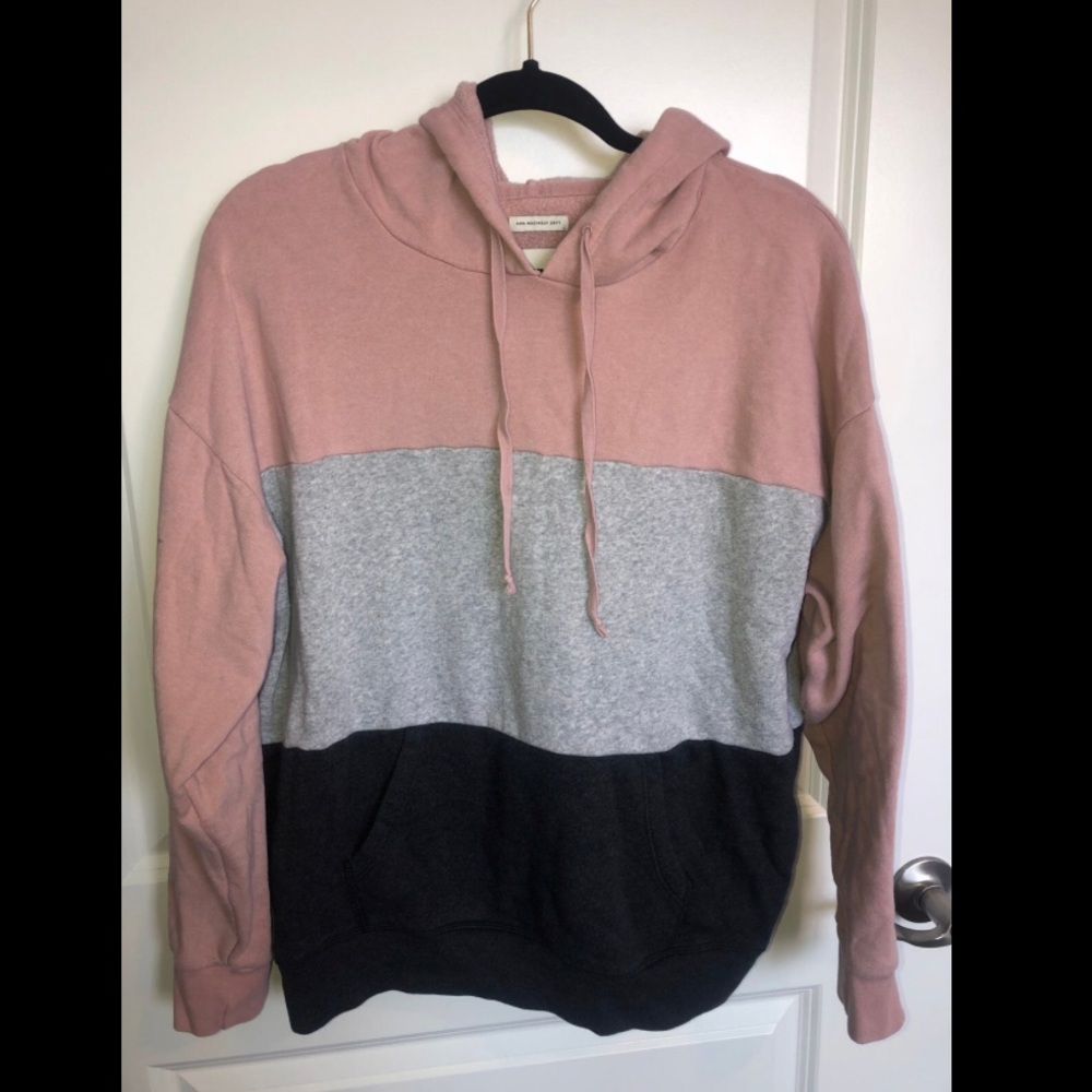American Eagle Sweatshirt